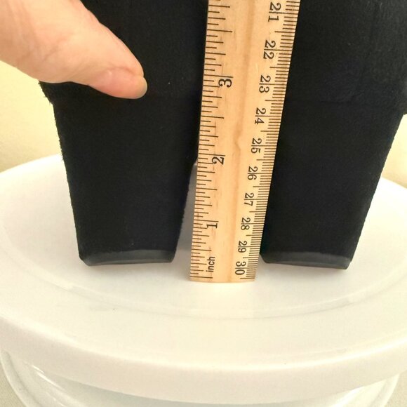 Gentle Souls Wedge Pumps Size 8.5M Black Suede Leather Upper Classic Comfort Sty - Picture 12 of 15